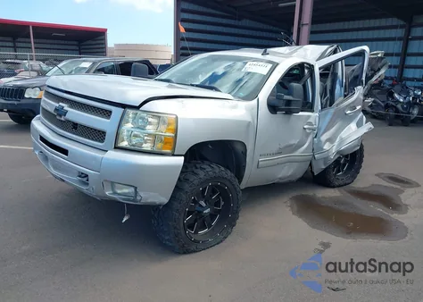 2010 Chevrolet Silverado 1500 Lt z USA, uszkodzony, nr VIN 3GCRKSE3XAG260693